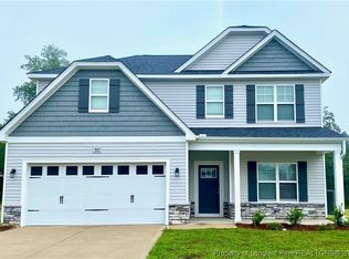 302 Leach Creek Dr #28, Raeford, NC 28376