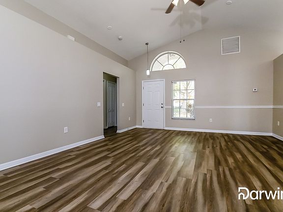 5th image of 713 Somerstone Dr