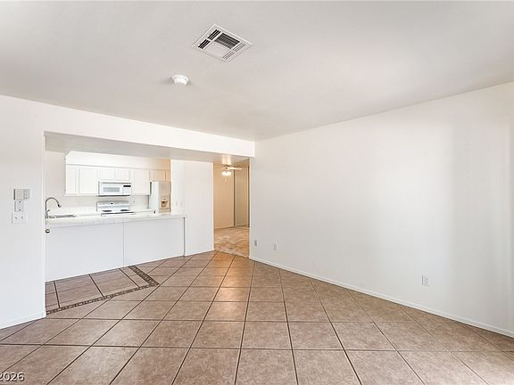 5th image of 2725 S Nellis Blvd Unit 1086