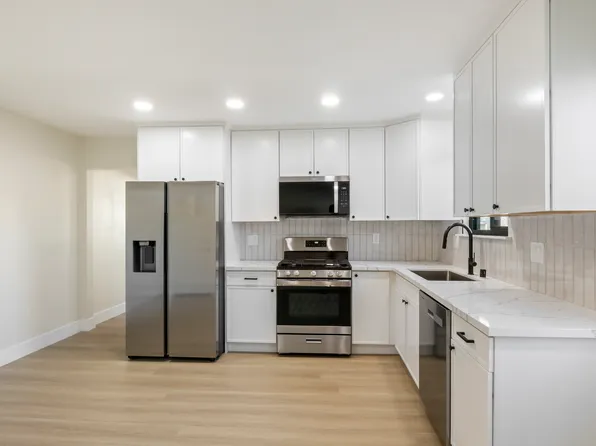 3129 Emerson St APT B, San Diego, CA 92106