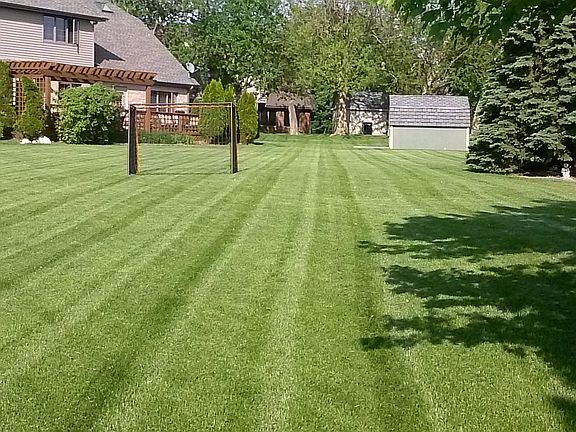 5th image of 18012 Vivian Ct