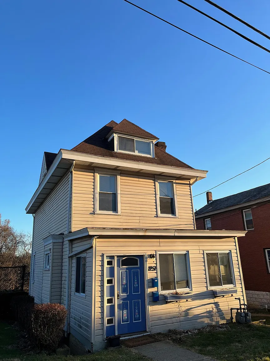 1251 Clairhaven St #1 photo 1