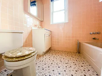 Rented by RealTegrity NY LLC