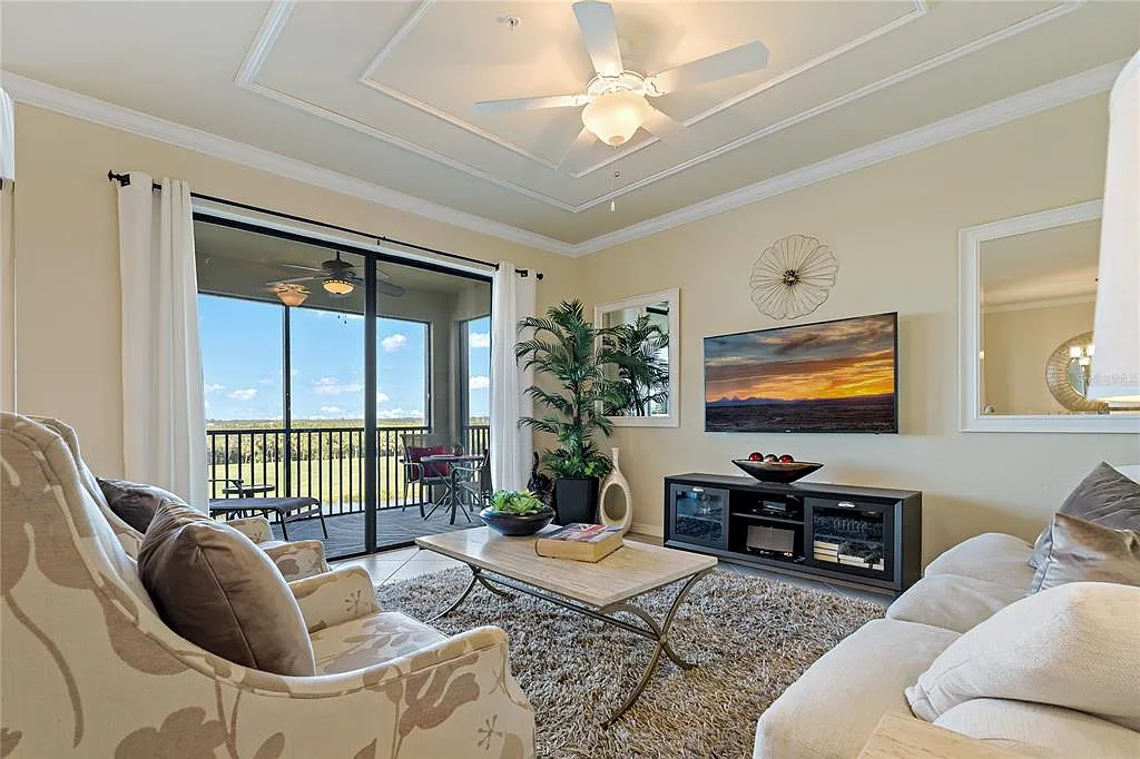 2 bed, 2.0 bath, 1156 sqft, $2,295 — Photo 3