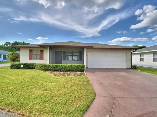 4828 Squire Hollow Dr, Lakeland, FL 33811