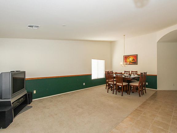 2nd image of 3551 N Arthur Ln