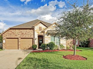 9707 Gleaming Lakes Dr, Rosharon, TX 77583