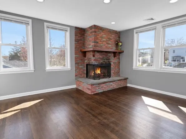 352 Marlborough Ter, Fairfield, CT