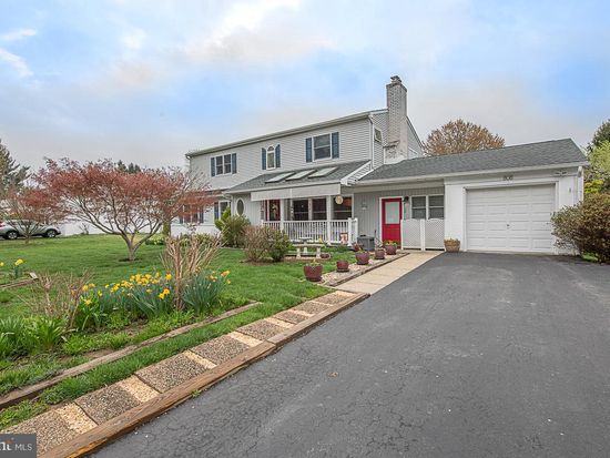 808 Ridge Ln Media Pa 19063 Zillow