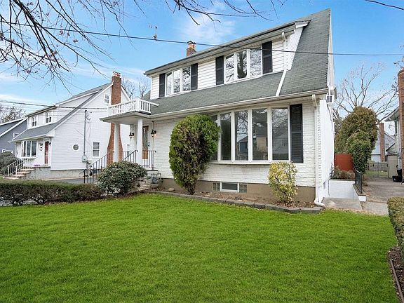 2nd image of 36 Malverne Ave