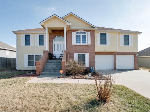 2713 Anderson Dr, Junction City, KS 66441