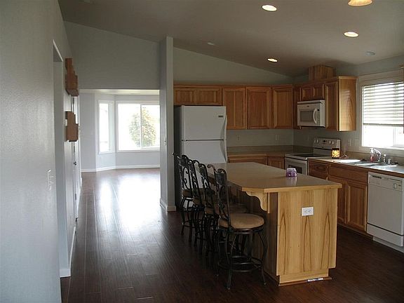 2nd image of 13405 Whitetip Ave