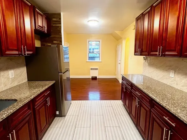 (undisclosed Address), Bronx, NY 10461