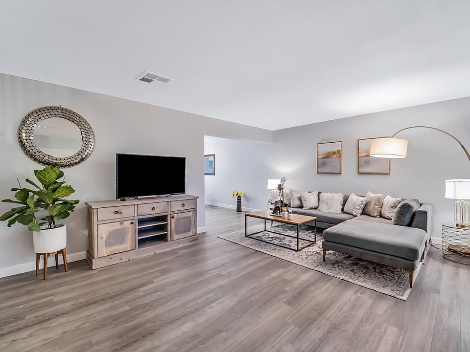 1st image of 5378 Palm Grove Ct