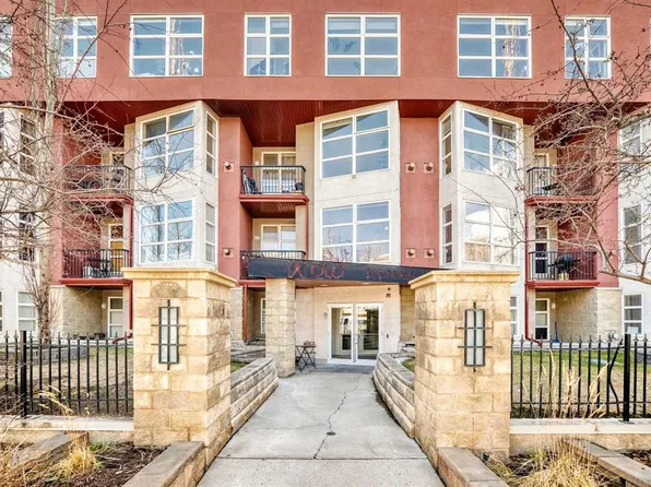315 N 24th Ave SW #219, Calgary, AB T2S 3E7