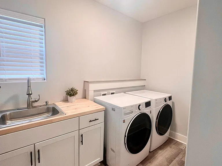 759 Terrace Ave — Photo 11