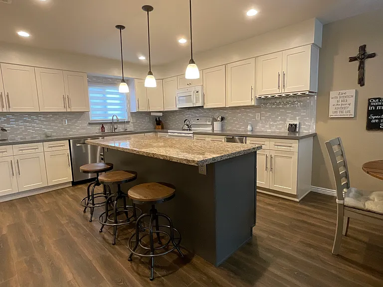 201 Riverfront Dr #18 — Photo 59