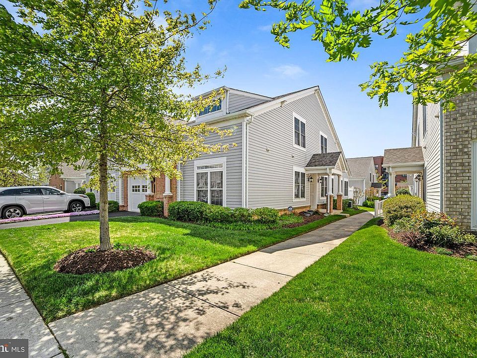 1st image of 8974 Yellow Daisy Pl
