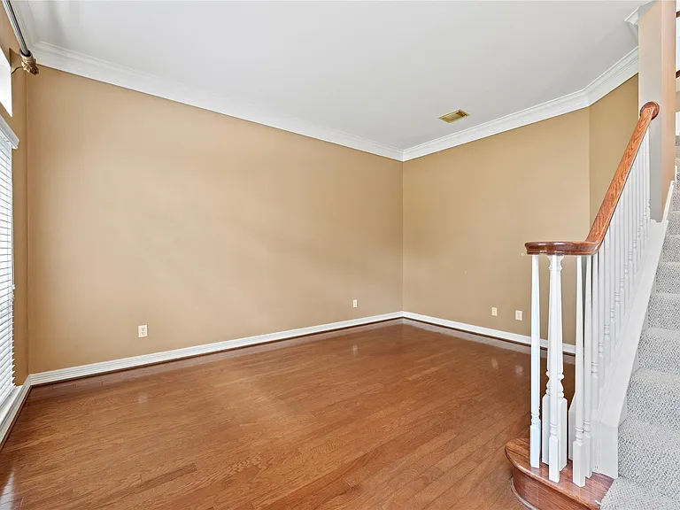 2923 Zachary Bend Ln — Photo 6