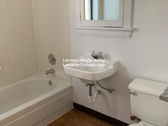 5th image of 2650 N Milwaukee Ave