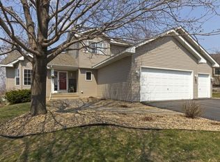 4372 Chestnut Ln NE, Prior Lake, MN 55372