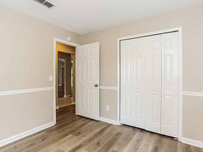 1554 Mountain Lake Dr W — Photo 13