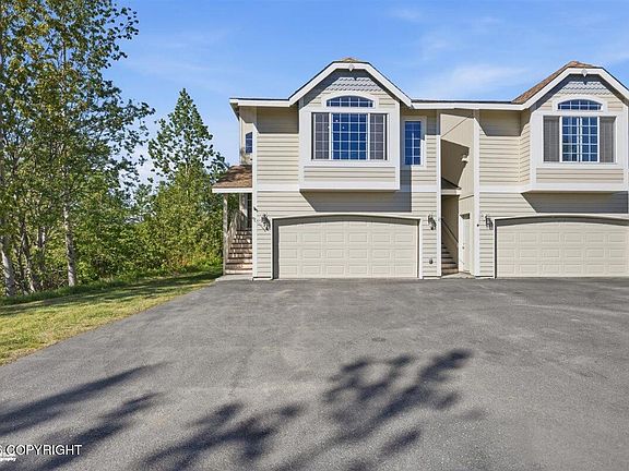 2nd image of 1850 N Monte Vista Dr Unit D