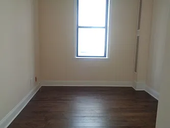 Rented by Zikos Realty Services