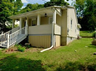 9 South St, Franklin, NJ 07416