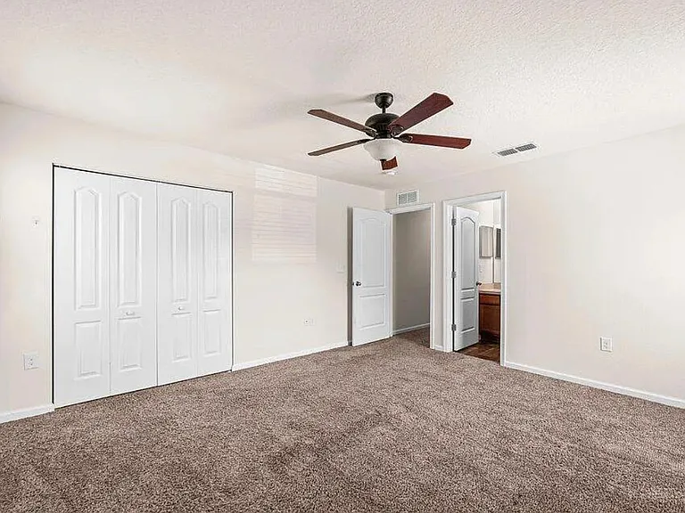 394 Servia Dr — Photo 27