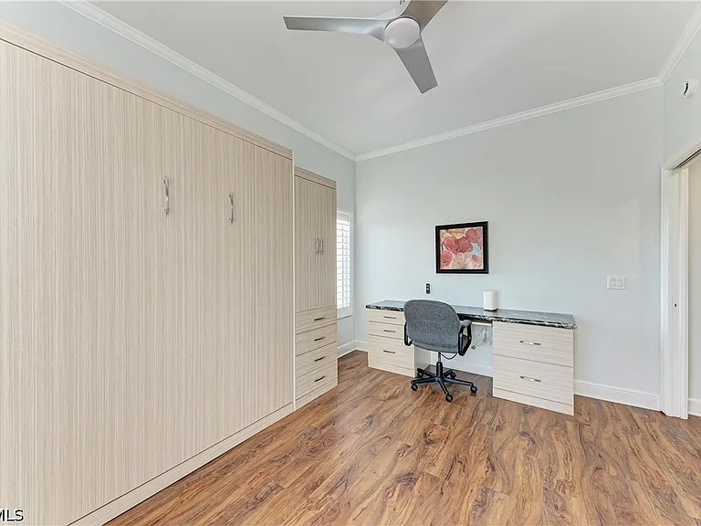 14813 Laguna Dr #401 — Photo 39
