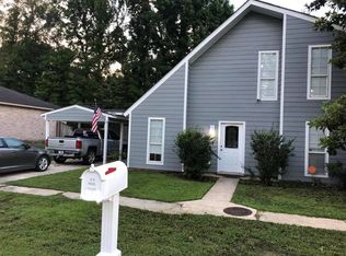 44051 Lake Village Dr, Prairieville, LA 70769