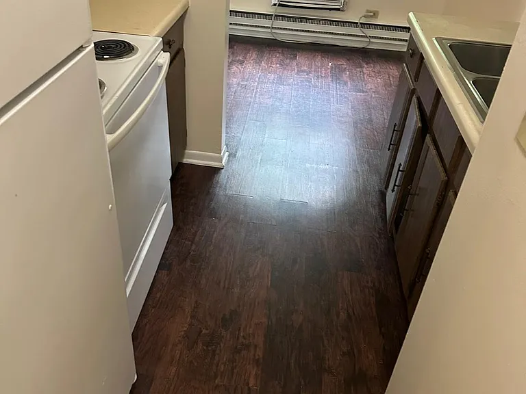 729 Strom Dr #2B — Photo 8