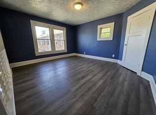 3808 E Washington St #B, Indianapolis, IN