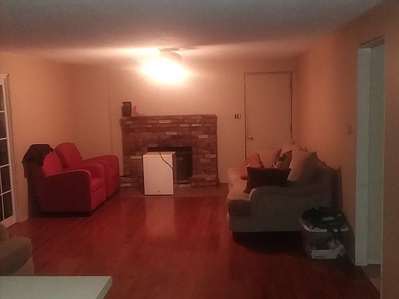 4th image of 16001 Farr Hills Dr