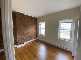 890 Huntington Ave APT 5C, Boston, MA 02115