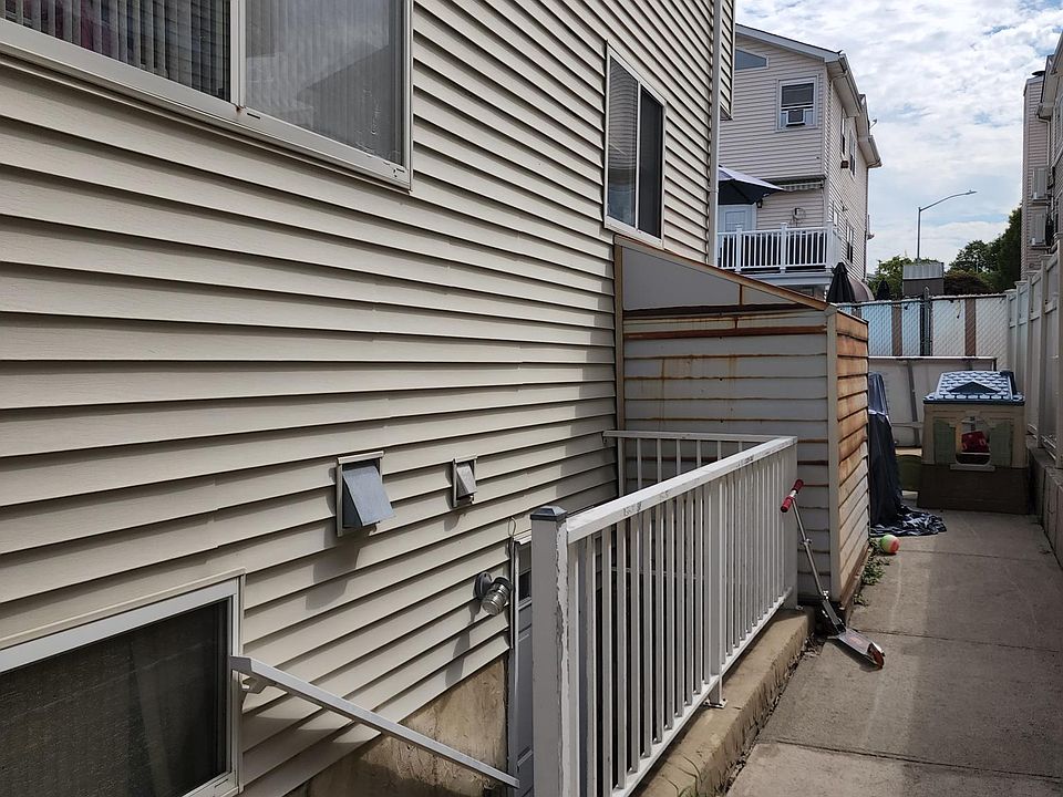 1st image of 149 Livingston Ave #2