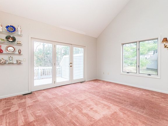 4th image of 3906 Woodbridge Rd Unit 3906