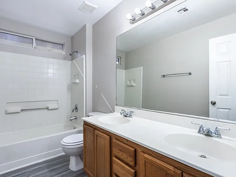 7019 Azure Beach St — Photo 16