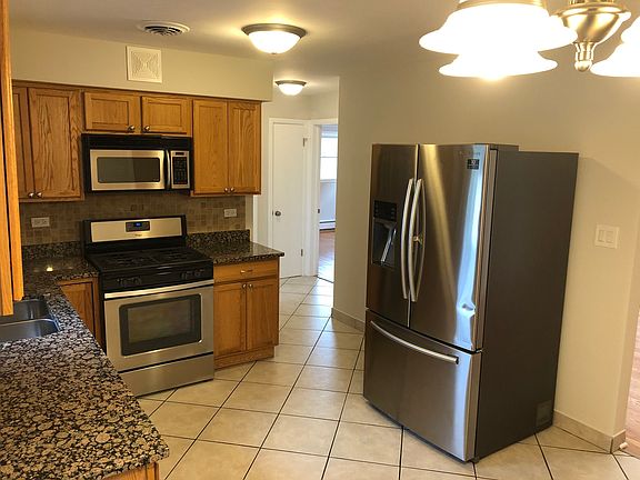 4th image of 7513 W Fullerton Ave APT 1S