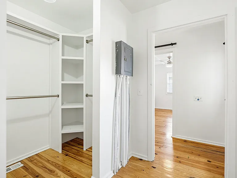 bath-closet- entry for bedroom 1