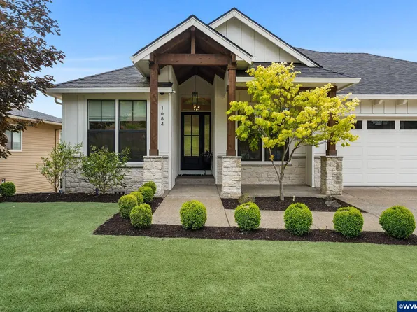 1684 Ptarmigan St NW, Salem, OR 97304
