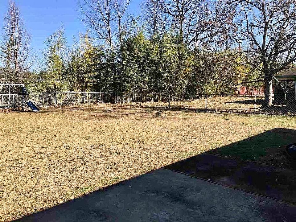 2nd image of 75 Oliver Dr