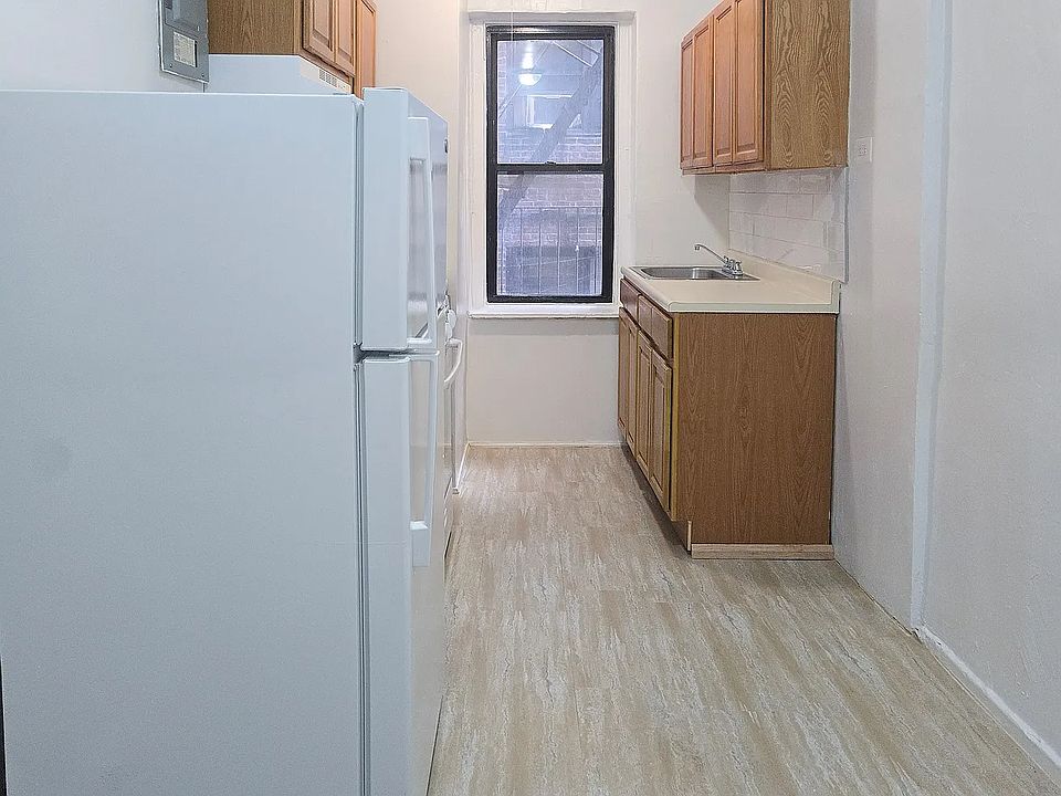 1st image of 721 Walton Ave APT A12