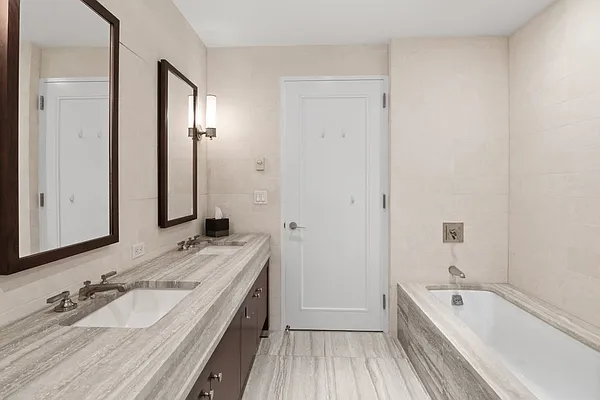 Sold by Nest Seekers International | media 10