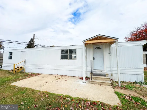 1131 S Bay Rd Trailer 57, Dover, DE 19901