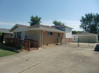 16433 George Dr, Oak Forest, IL