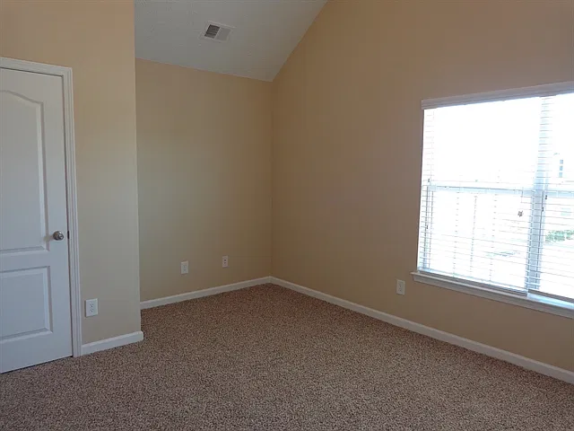 3661 Morinda Dr — Photo 26