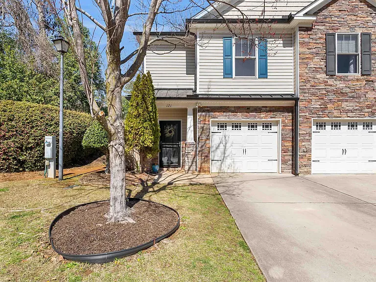 121 Tybo Dr — Photo 1