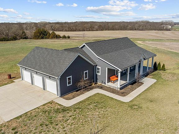 2nd image of 2671 Fair Rd